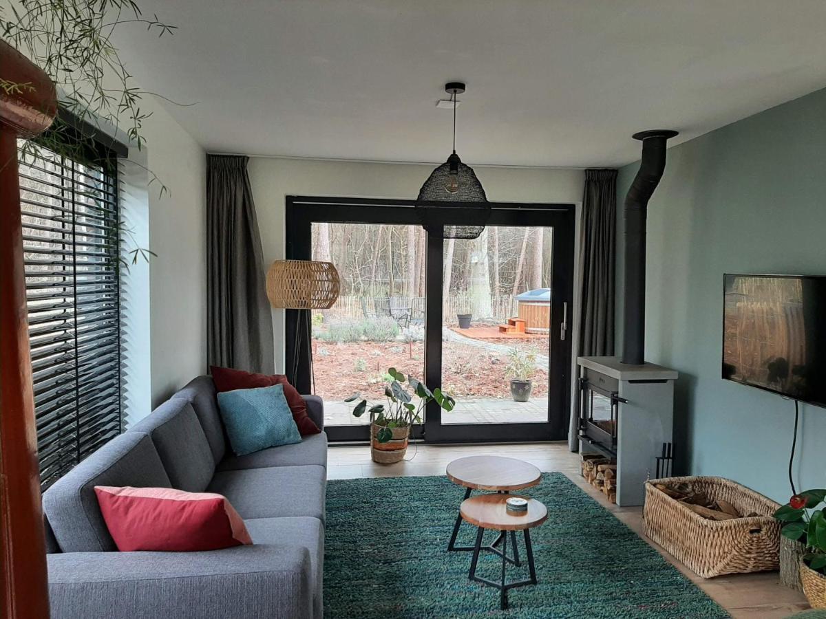 Vakantiehuis Met Hottub En Barrelsauna Ommen Luaran gambar
