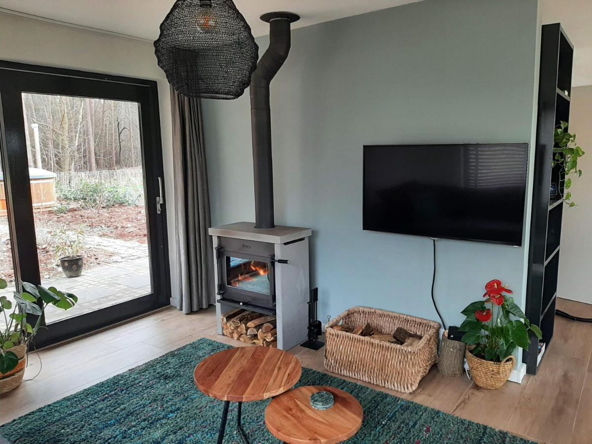 Vakantiehuis Met Hottub En Barrelsauna Ommen Luaran gambar
