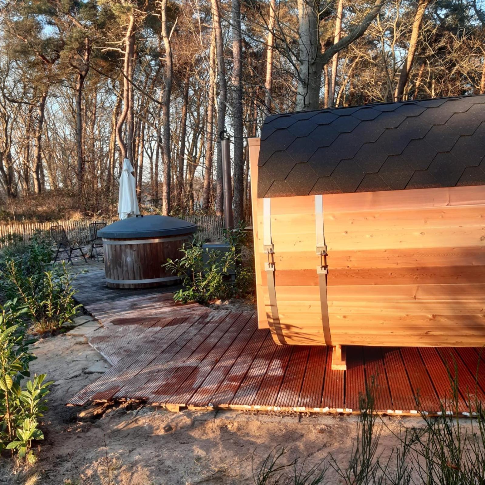 Vakantiehuis Met Hottub En Barrelsauna Ommen Bilik gambar